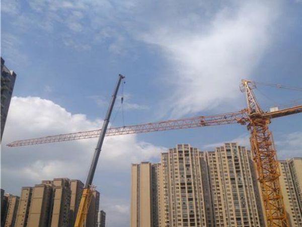 德兴市吊车租赁_吊车要做好日常维护保养